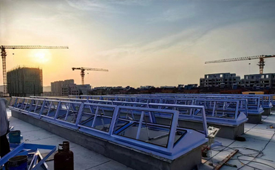 消防海北排烟窗开启角度